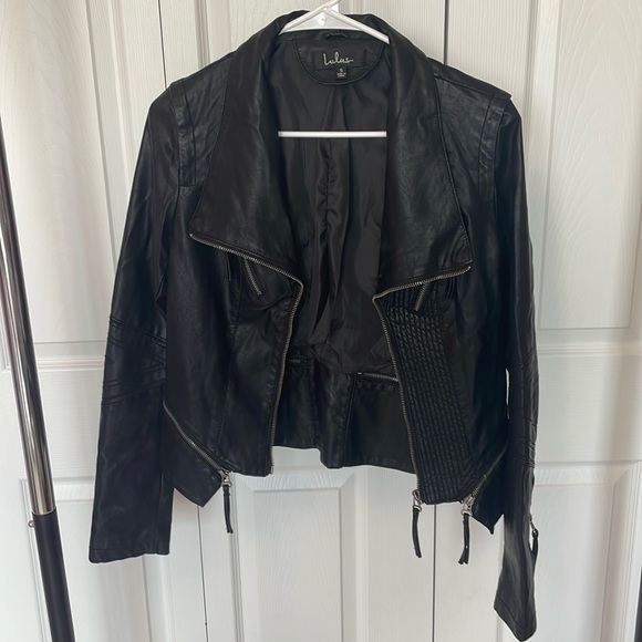 Lulu’s Vegan Leather Black Leather Jacket Size Small - Picture 2 of 7